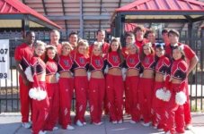 ragin_cajun_cheerleaders.jpg