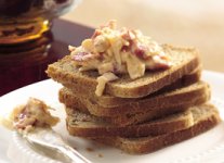 Slow Cooker Hot Reuben Spread.jpg Slow Cooker Hot Reuben Spread.jpg