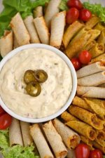 crockpot-queso-blanko-dip.jpg crockpot-queso-blanko-dip.jpg