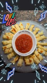 cauliflower_bread_sticks.jpg cauliflower_bread_sticks.jpg